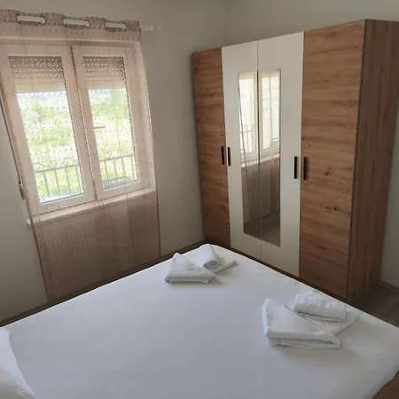 Andrea Апартаменты Велико-Градиште